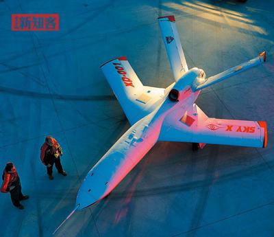 新知客雜誌：無人機變身空中機器人