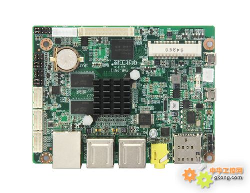 i.MX 8係列  EMB-2511